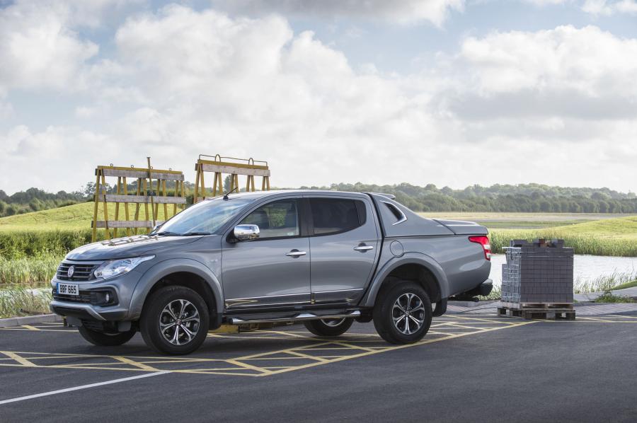  Fiat Fullback Double Cab (503) 2016 года  (UK) (фото 10 из 38)